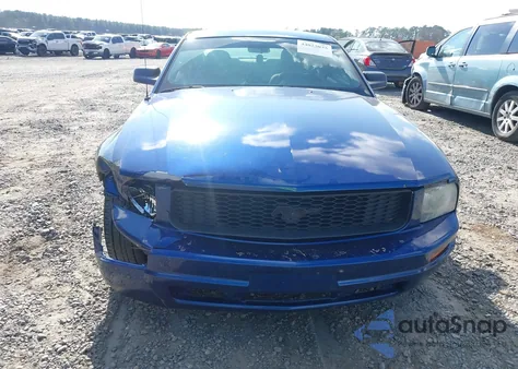 2009 Ford Mustang V6/V6 Premium из США, поврежденный, VIN 1ZVHT80N195115272